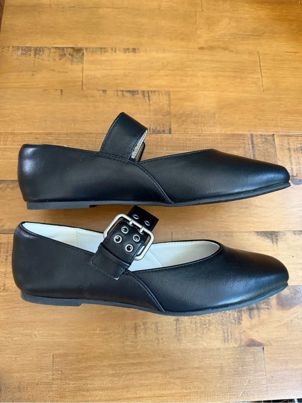 NWOT Oasis Society SoHo Ballet Flats